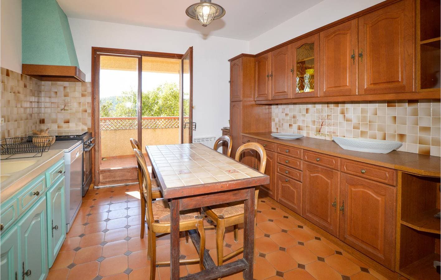 Foto 6 von 22: Gemütliche Wohnung mit Pool, Terrasse & Wifi