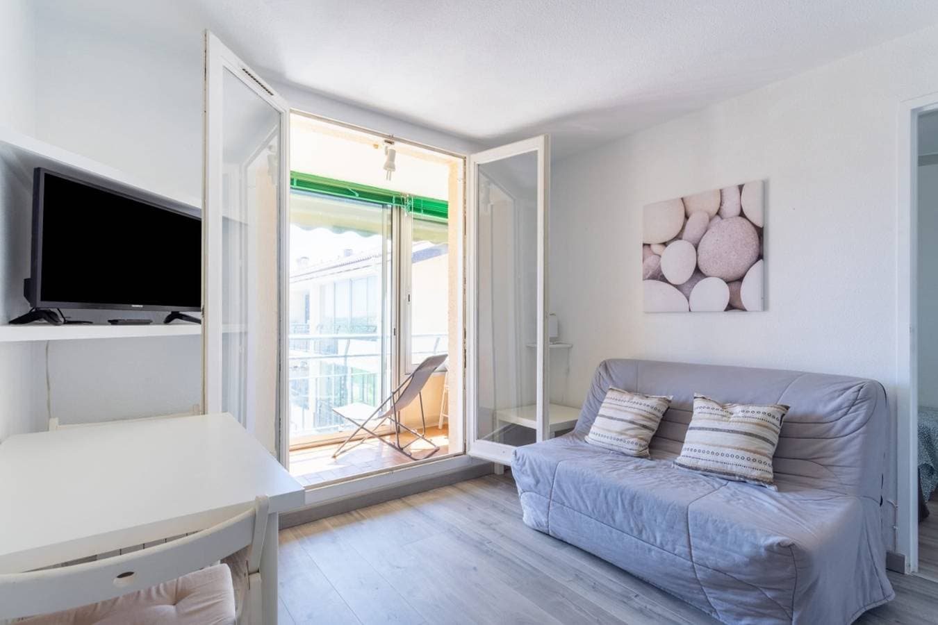 Foto 2 von 11: Ferienwohnung für 4 Personen mit Balkon