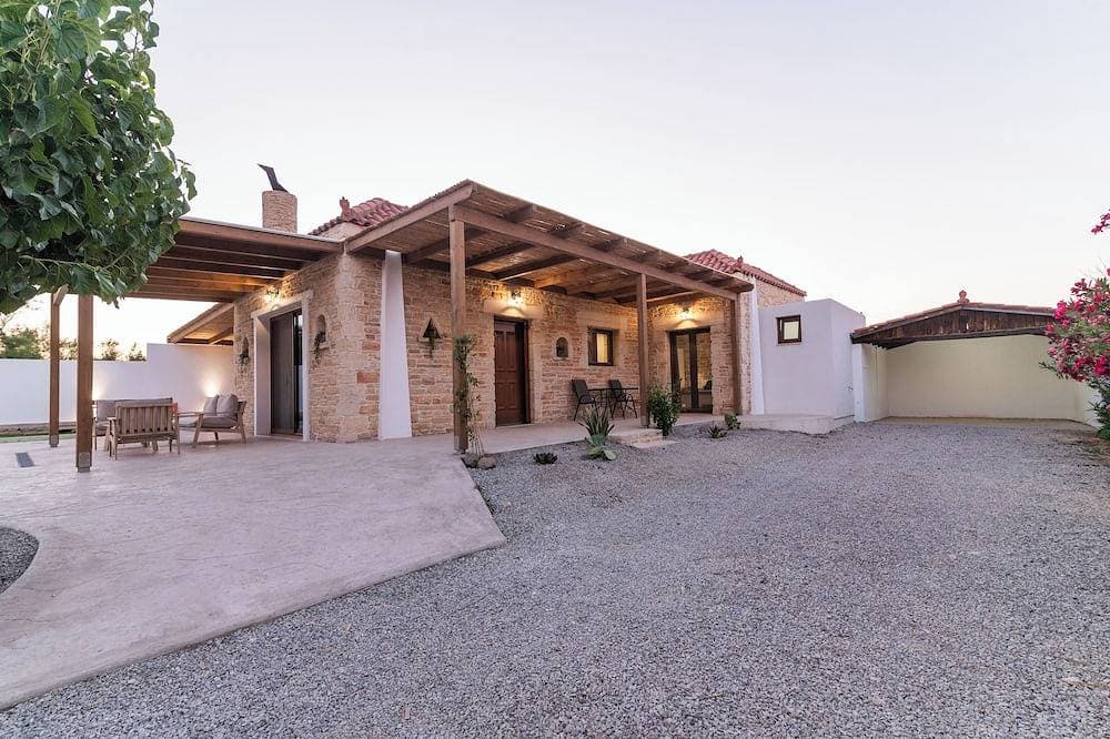 Foto 9 von 21: Quiet 2 bedroom and 2 bathroom villa with a big infinite swimming pool