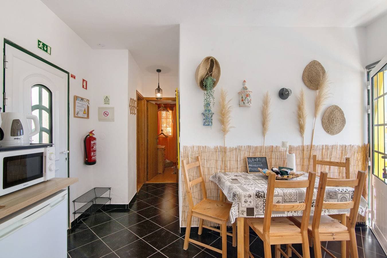 Foto 8 von 27: Ferienhaus 'Casa 2' mit Gemeinschaftspool und WLAN