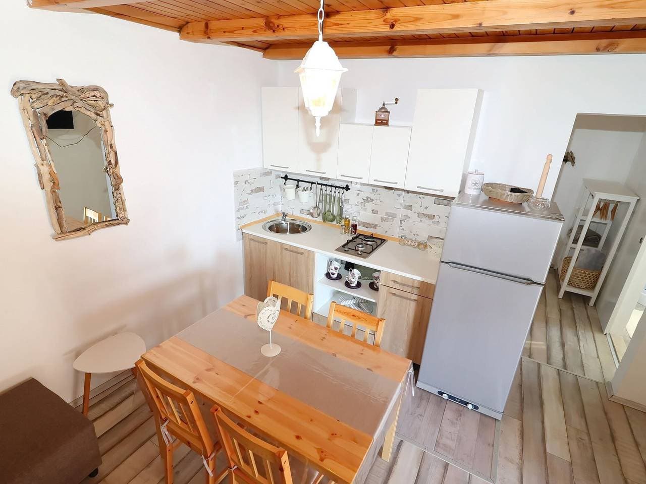 Foto 6 von 35: Greenside Cottage Lumi-Two Bedroom Holiday Home with Terrace and Sea view