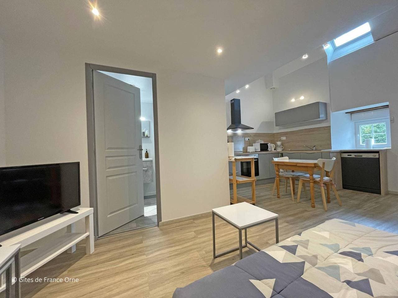 Foto 5 von 16: Duplex-Studio, Natur der Normannischen Schweiz, Haustiere erlaubt