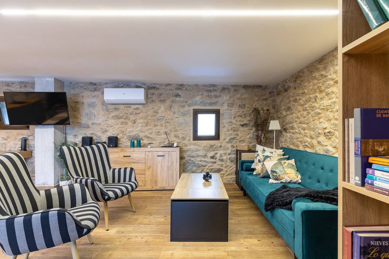 Foto 4 von 25: Ferienhaus „Vagalume“ mit Bergblick, WLAN und Klimaanlage