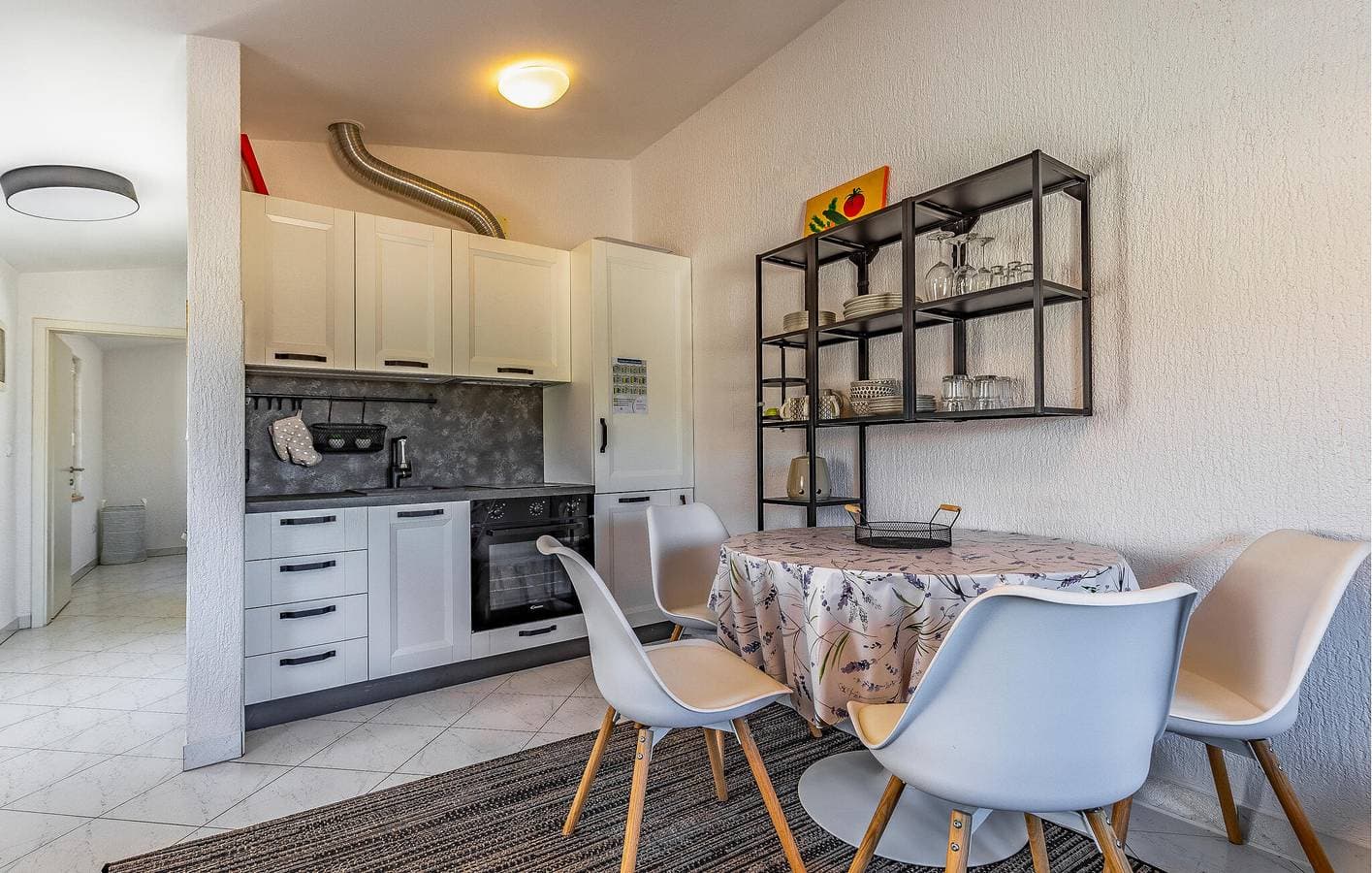 Foto 4 von 29: Gemütliche Ferienwohnung mit Pool, WLAN und Zugang zum Strand – nur 1,5 km entfernt!