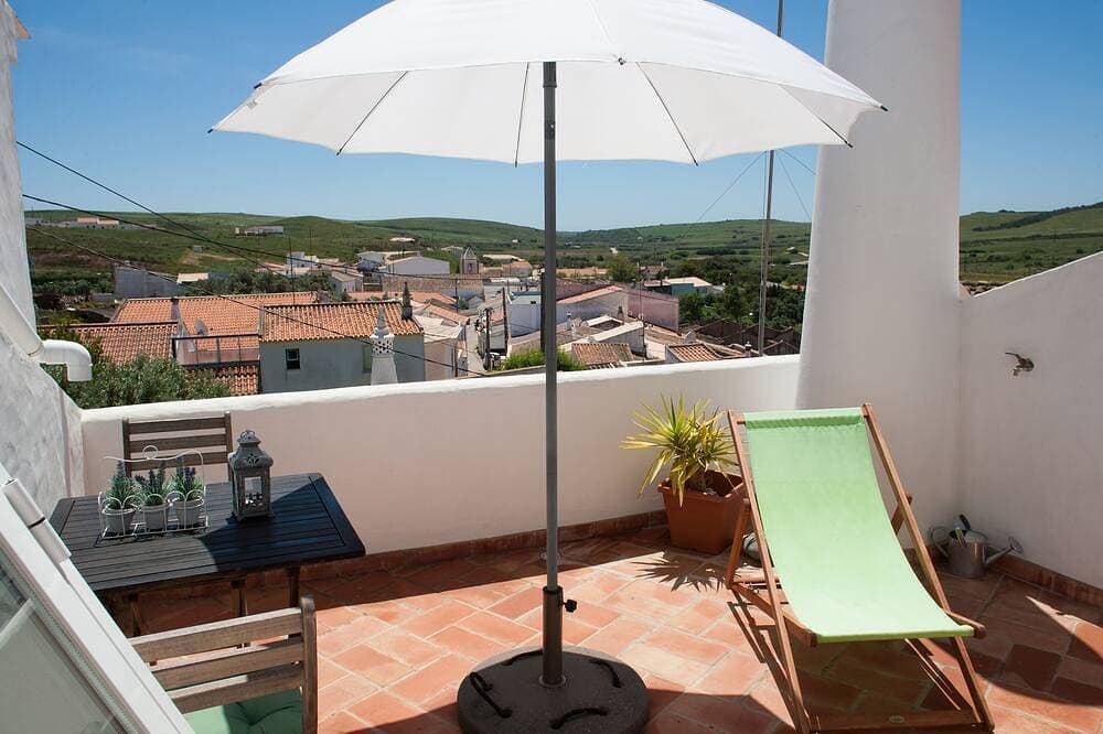 Haus mit aussergewohnlichen Blick Raposeira-Vila do Bispo(137/Al) 1