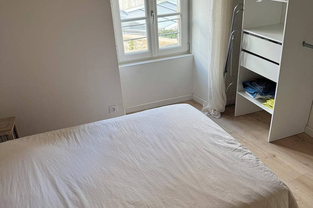 Foto 3 von 9: Fisherman's cottage with 3 bedrooms including a mezzanine, 50m from the sea.