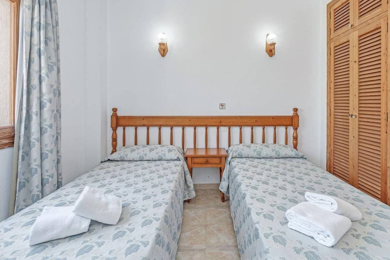 Foto 12 von 24: Ferienwohnung "La Cabanya 2A" mit WLAN, Balkon, Terrasse & Gemeinschaftspool