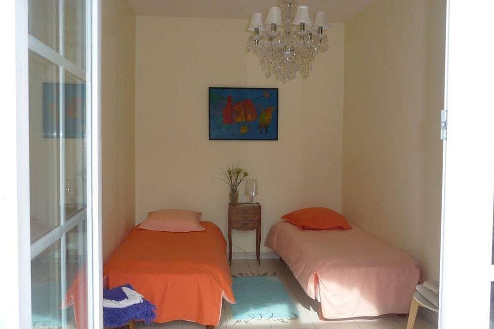 Foto 2 von 21: Gîte charmant avec jardins privatifs, proche Cognac, équipé pour enfants, internet inclus, animaux acceptés