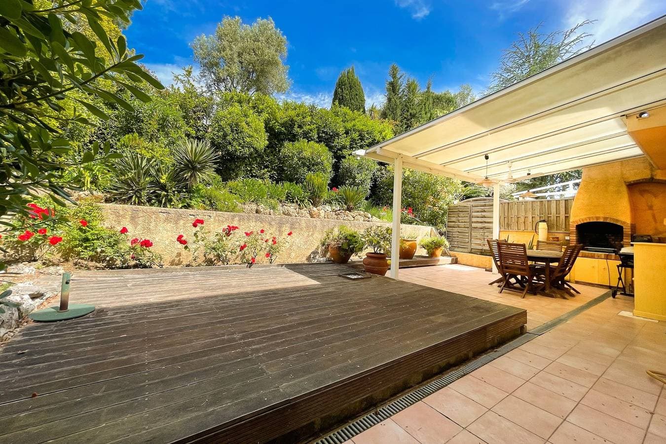 Foto 5 von 17: Villa für 8 Personen mit Garten