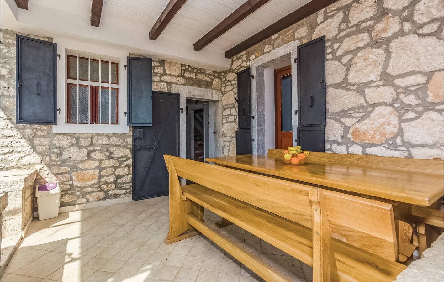 Foto 8 von 29: Gemütliche 2-Zimmer-Wohnung mit Terrasse, WLAN und Parkplatz, 200 m von Restaurants entfernt