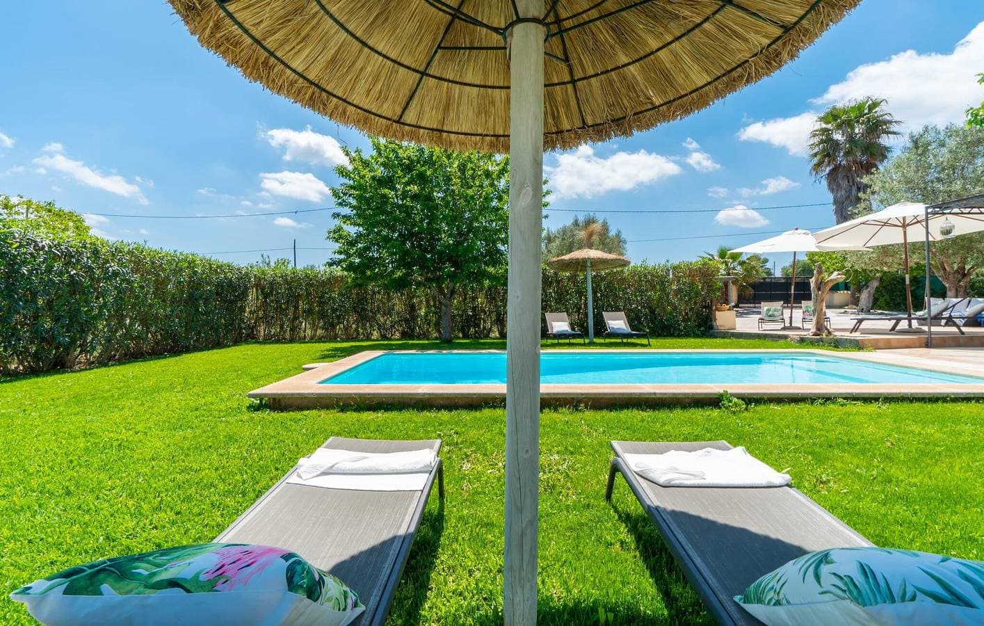 Foto 10 von 62: Manacor Terrassenwohnung mit Pool und Grill