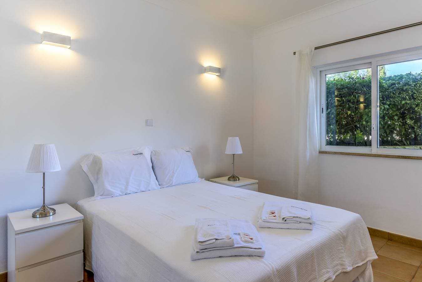 Foto 4 von 18: Flh Praia da Luz Apartment with Pool
