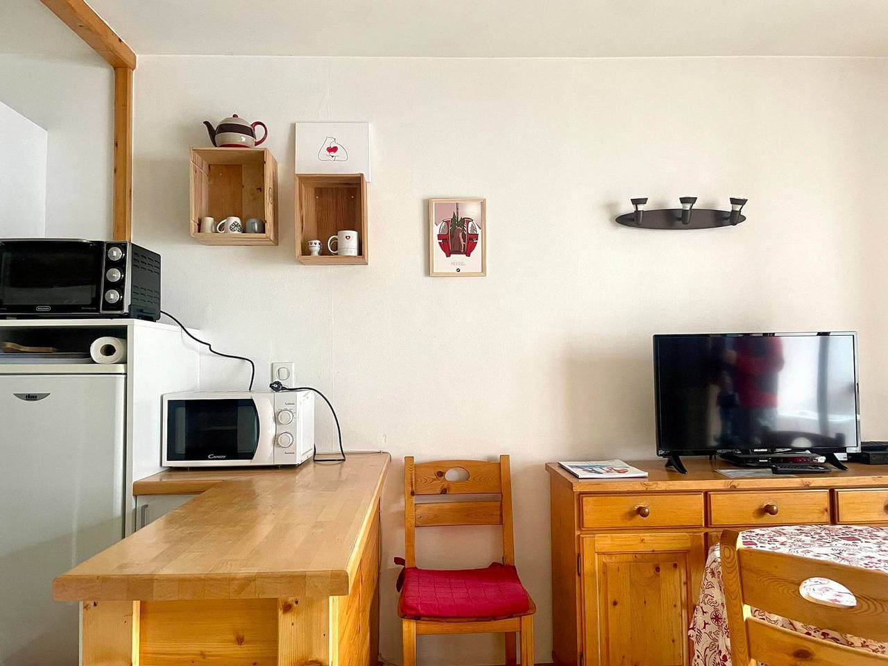 Foto 2 von 16: 2* Studio für 2 mit WLAN und Parkplatz, Zentrumsstation