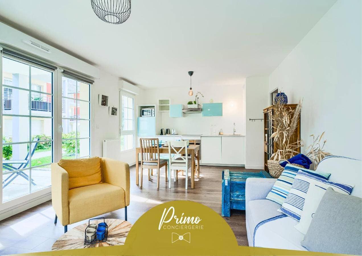 Benerville Plage - Terrasse - Jardin - Parking Privé 1