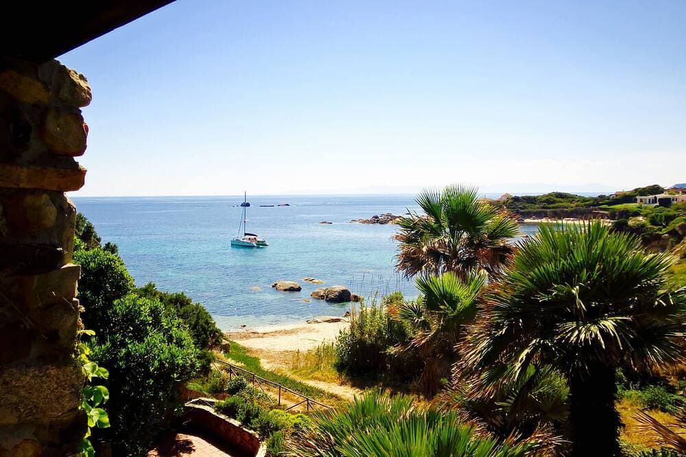 Foto 12 von 30: Luxus-Villa am Meer: ein Juwel Set in der Bucht von Cala Caterina, Villasimius