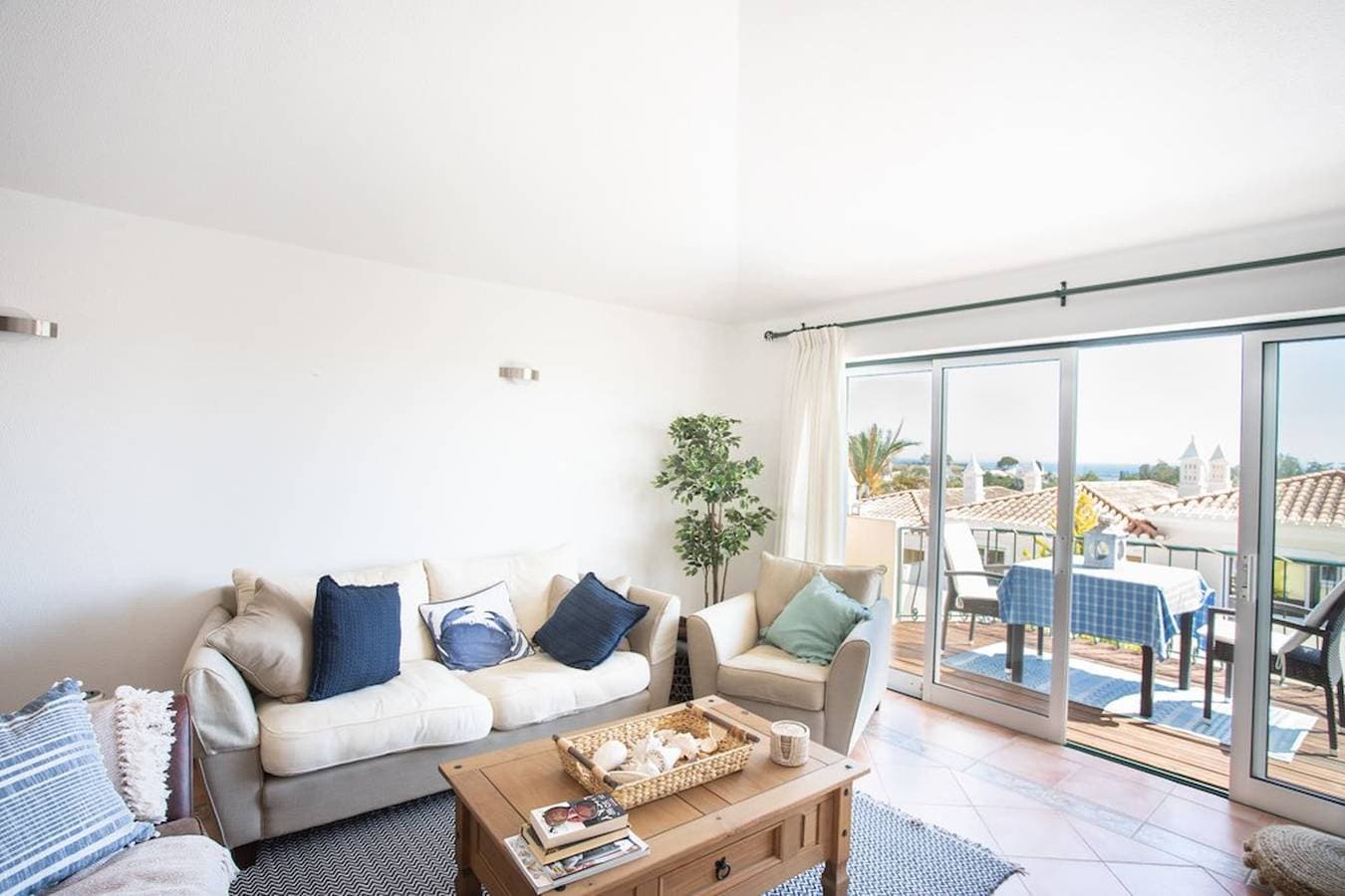 Foto 4 von 38: 32 Vila castelo Casa Figueira · Great Townhouse Ju