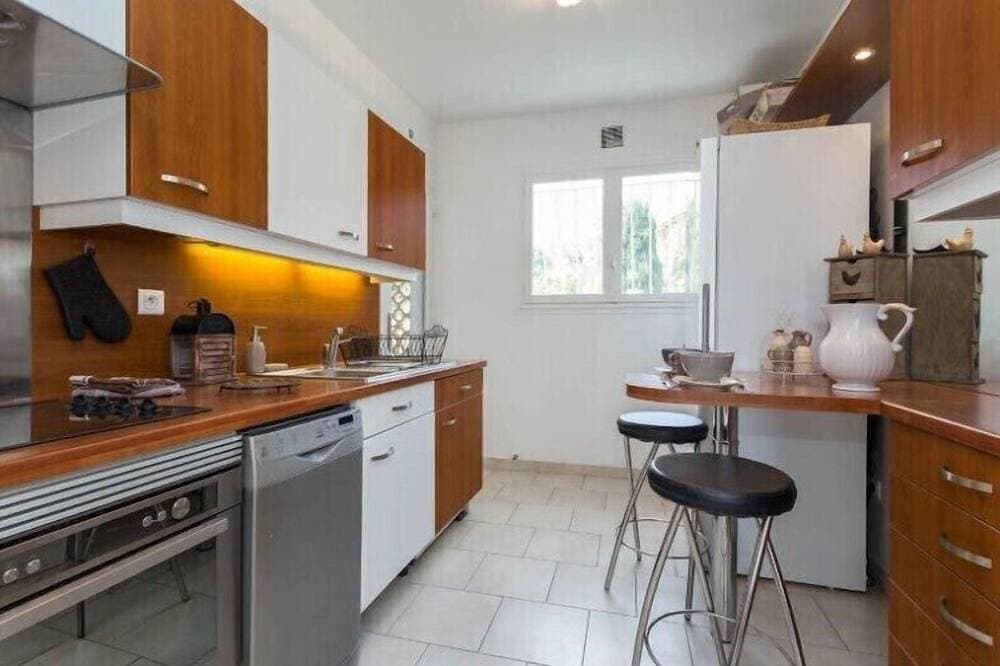 Foto 13 von 28: 3-Zimmer-Wohnung von 80 m2, nicht zu übersehen, in einer kleinen, ruhigen Residenz.