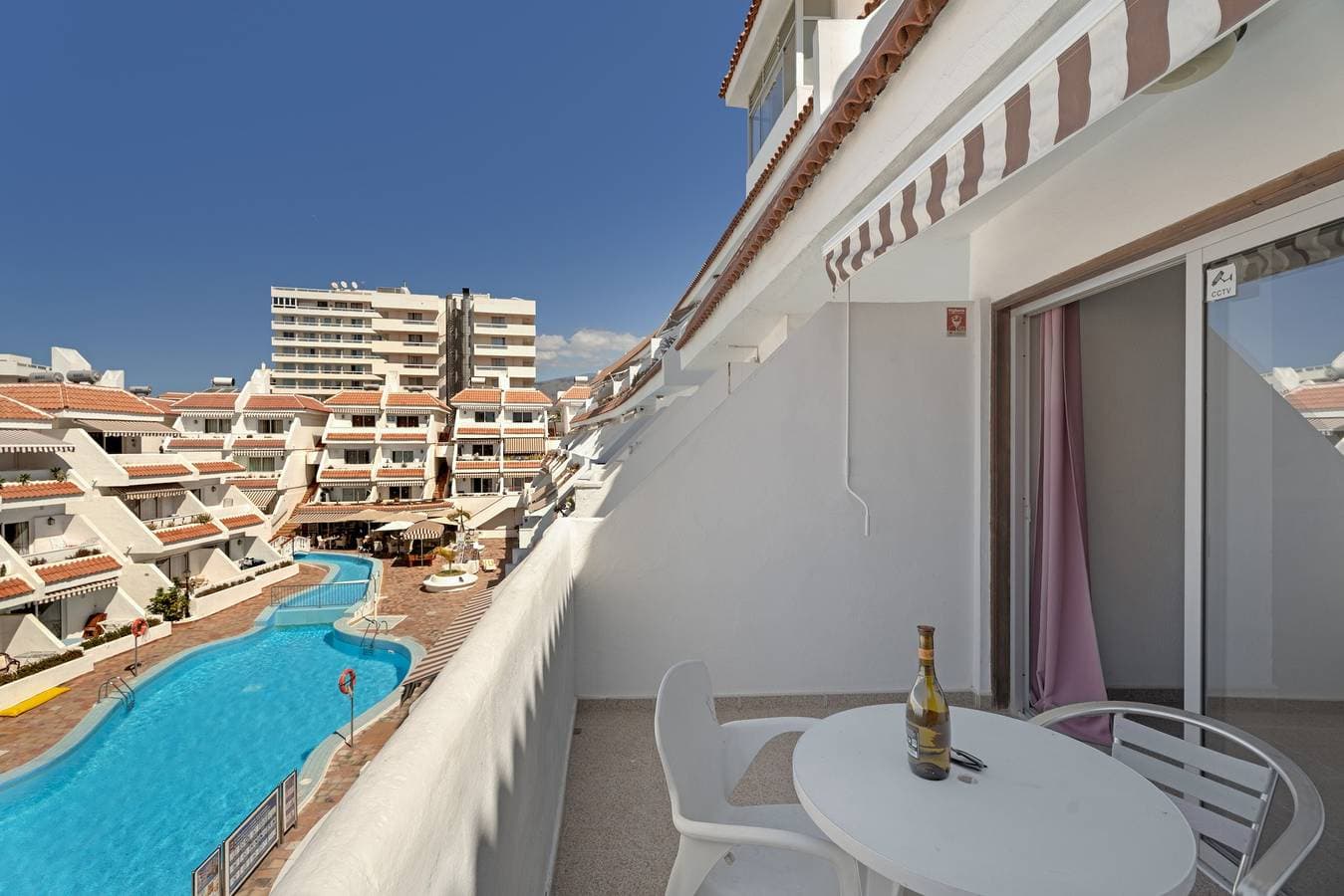 Foto 2 von 25: Ferienwohnung 'Las Floritas 2' mit Gemeinschaftspool, privater Terrasse und WLAN