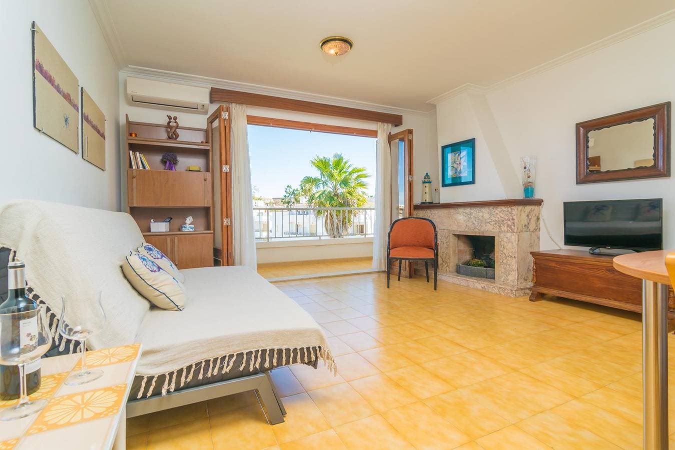 Foto 4 von 24: Riandgo - Apartment mit Terrasse in Port d'Alcudia. WiFi gratis