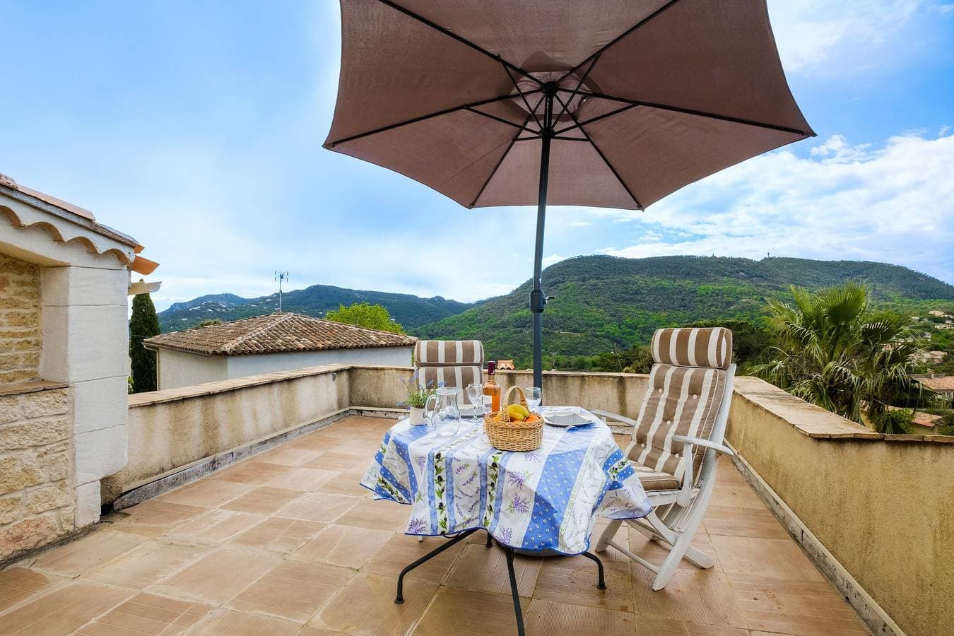 Foto 5 von 27: Loft 50m² au calme avec vue splendide piscine