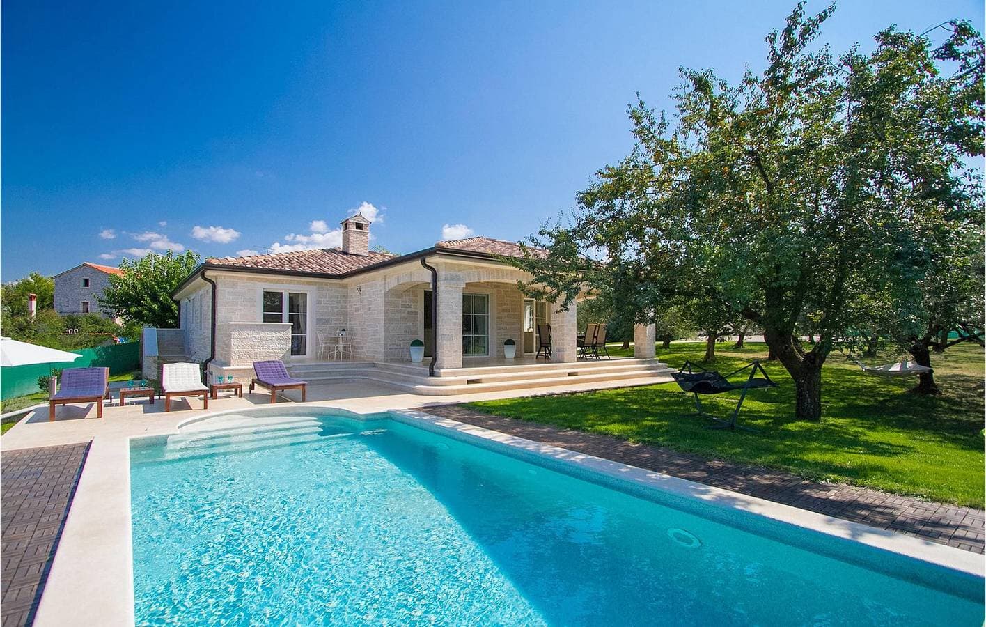 Foto 12 von 44: Modernes 2-Zimmer-Apartment mit Pool und WLAN in der Nähe der Pizzeria Capri