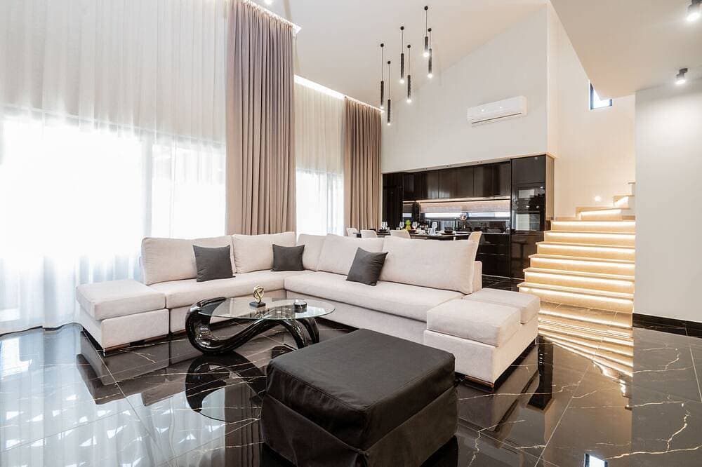 Foto 11 von 30: Hollywood 3 Bedroom Villa with private pool