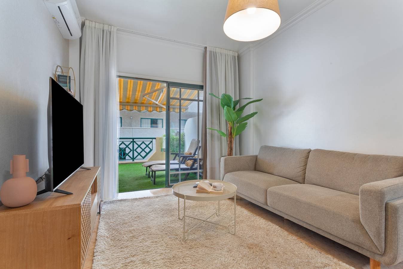 Apartamento Luminoso Con Terraza 1