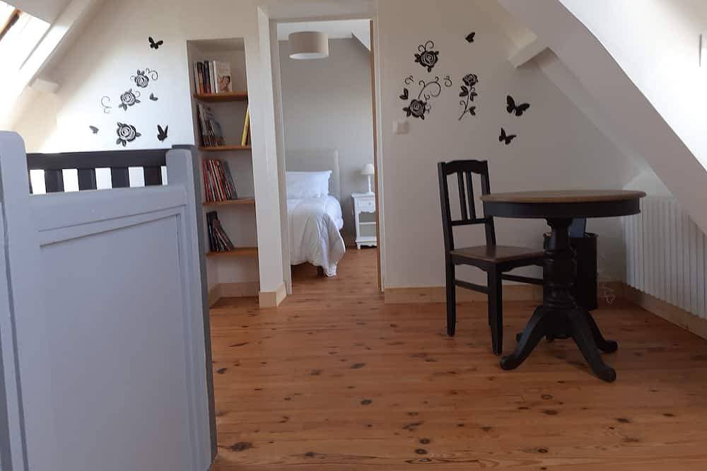 Foto 5 von 30: Quiet fisherman's cottage, 400 m from beach, sea view. Ideal for families