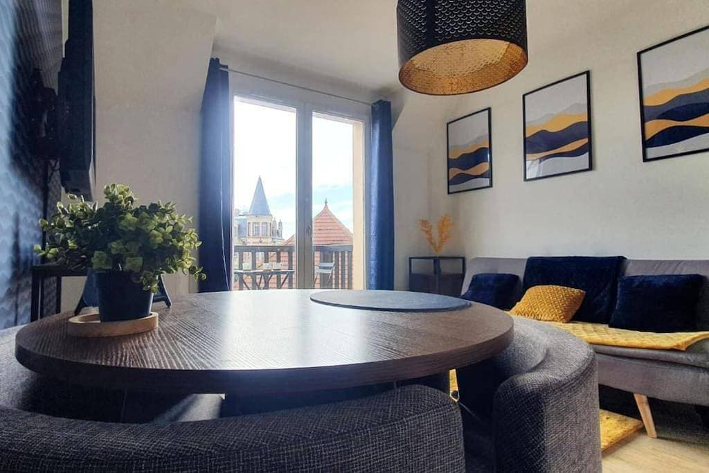 Superbe appartement cosy à 80 mètres de la plage ! 1
