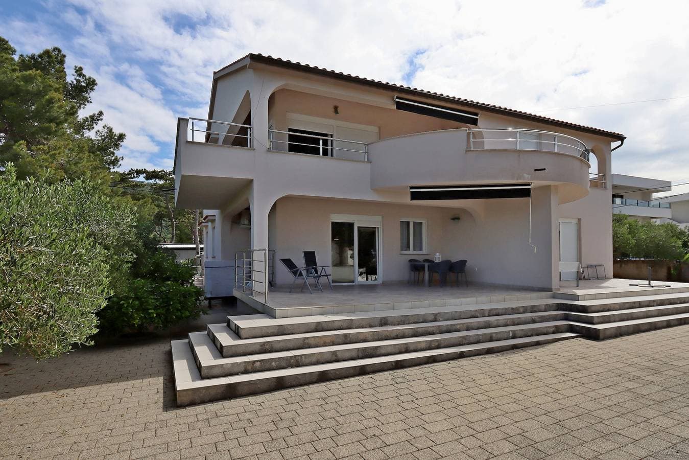 Foto 4 von 21: 2-Zimmer-Ferienwohnung mit Terrasse Banjol, Rab A-12838-b