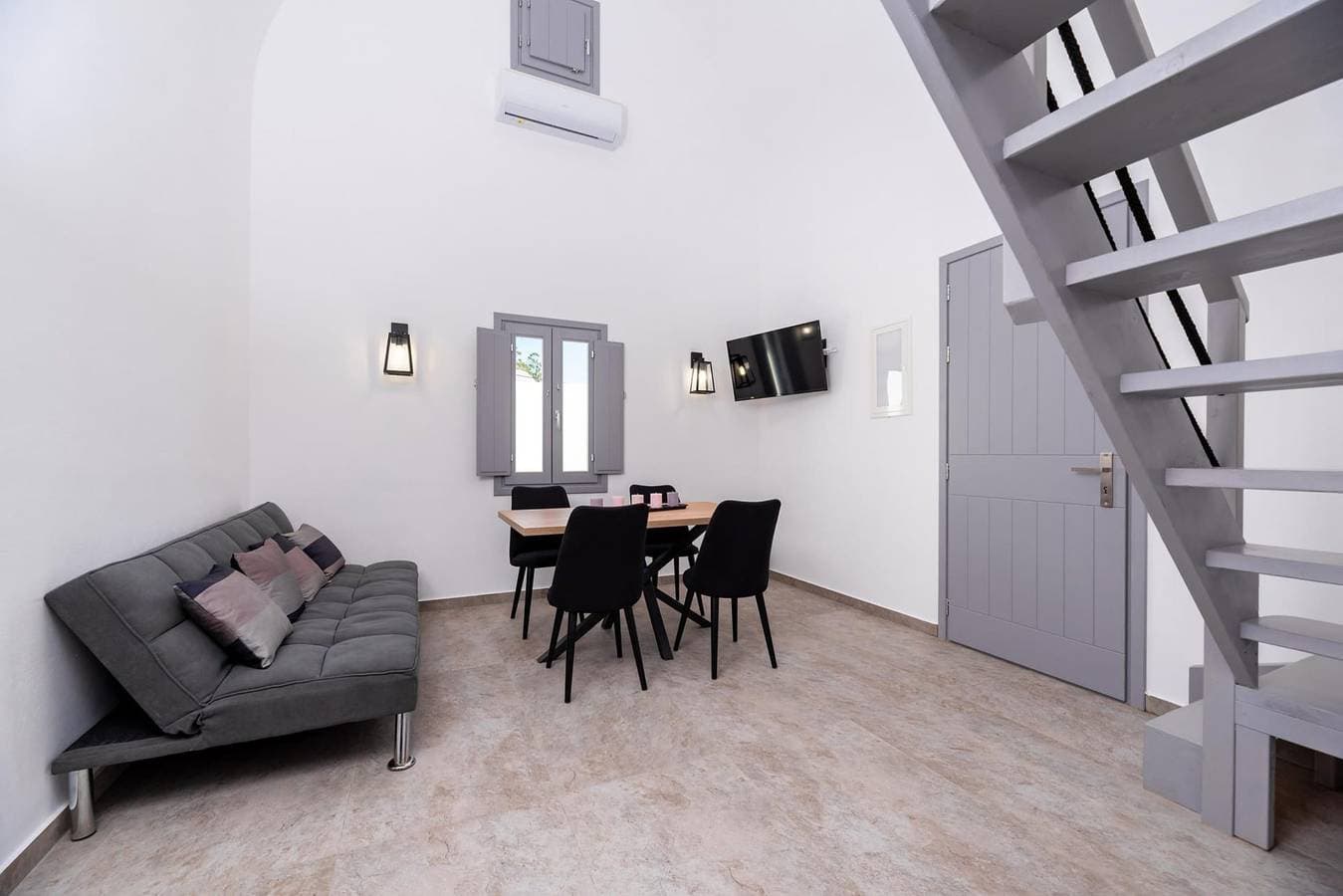 Foto 7 von 31: Dazzling Santorini Villa | Villa Luck | 2 Bedrooms | Furnished Interiors
