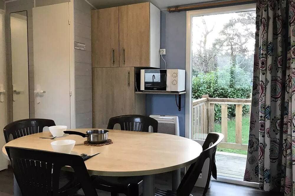Foto 11 von 30: West Camping *** - Mobil-Home Comfort 25m2 - 2 bedrooms (Pacific type) 4 people
