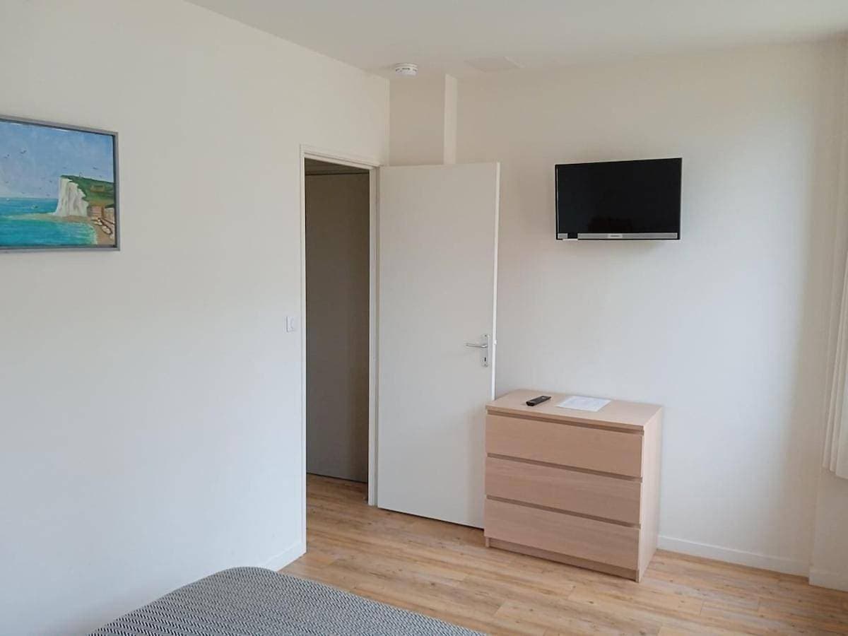 Foto 5 von 24: One-Bedroom Apartment