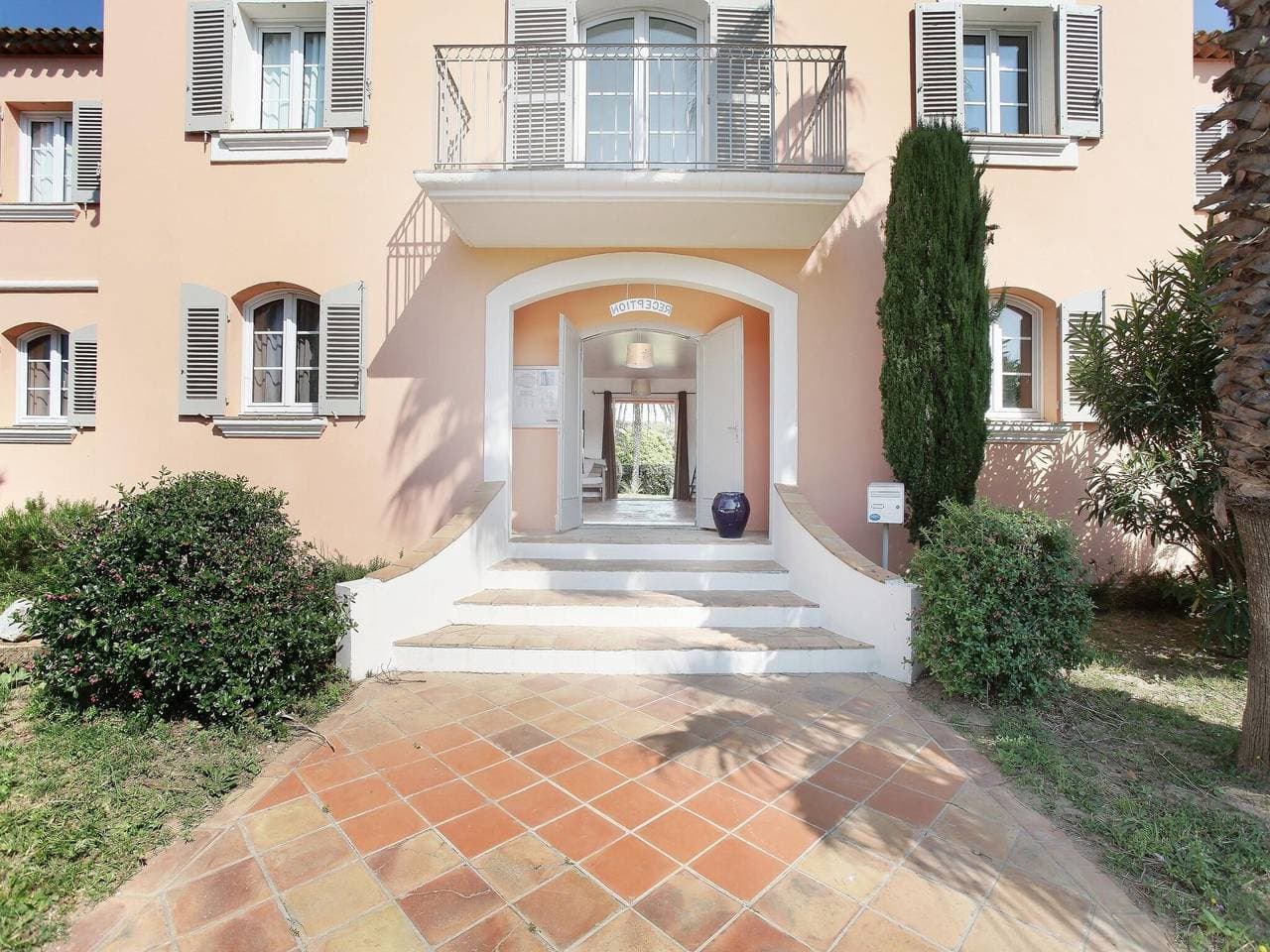 Foto 7 von 36: Wohnung an der Côte d’Azur mit Pools