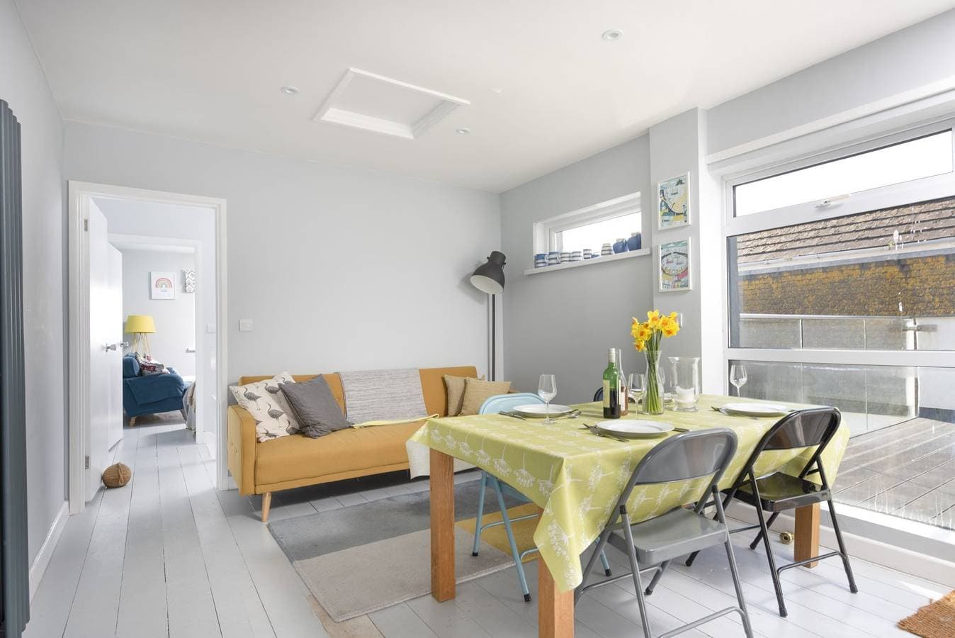 Foto 11 von 28: Ferienwohnung für 4 Personen mit Balkon