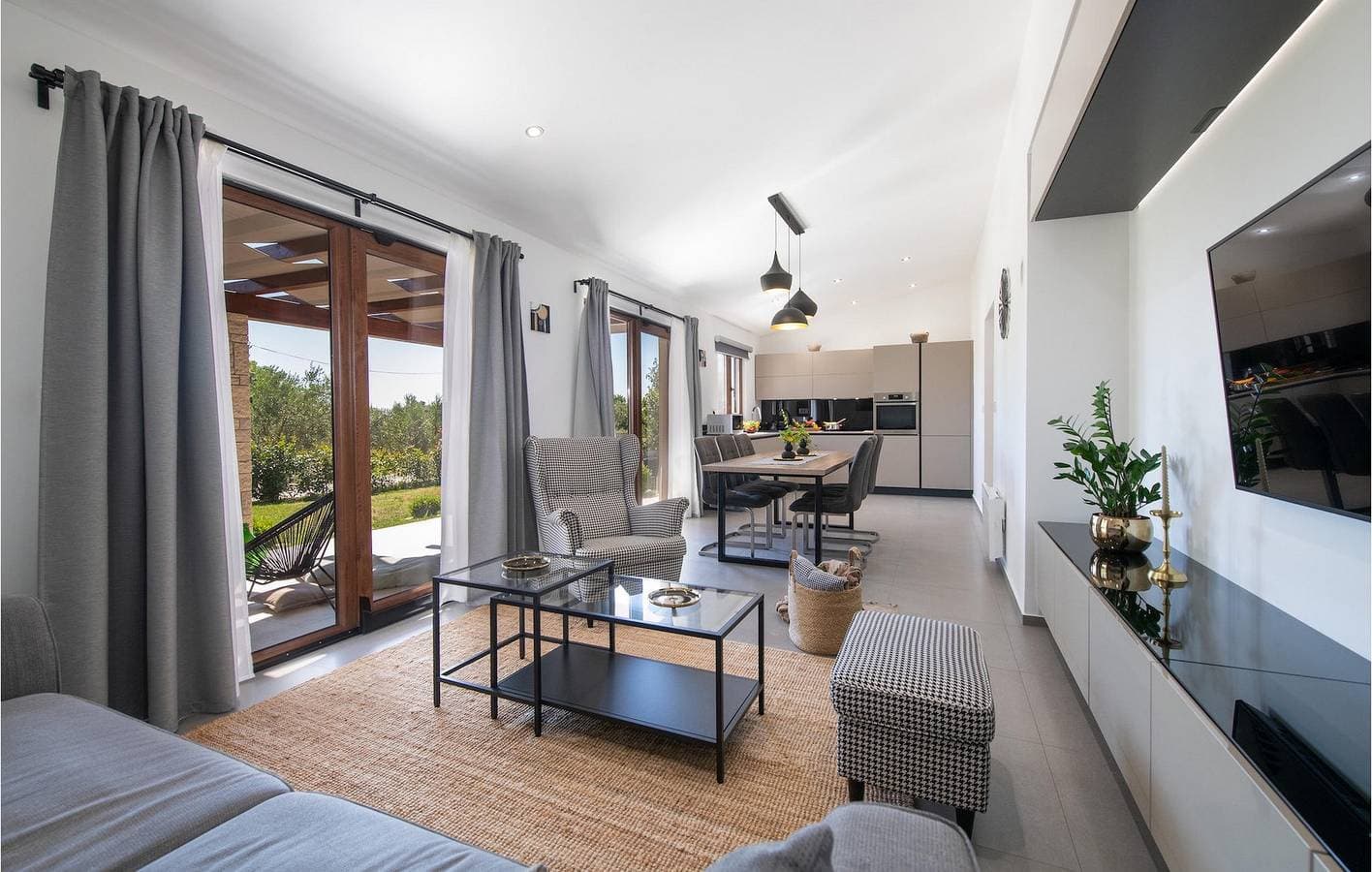 Foto 6 von 49: Gemütliche 2-Zimmer-Wohnung mit Pool, WLAN und Strand in der Nähe