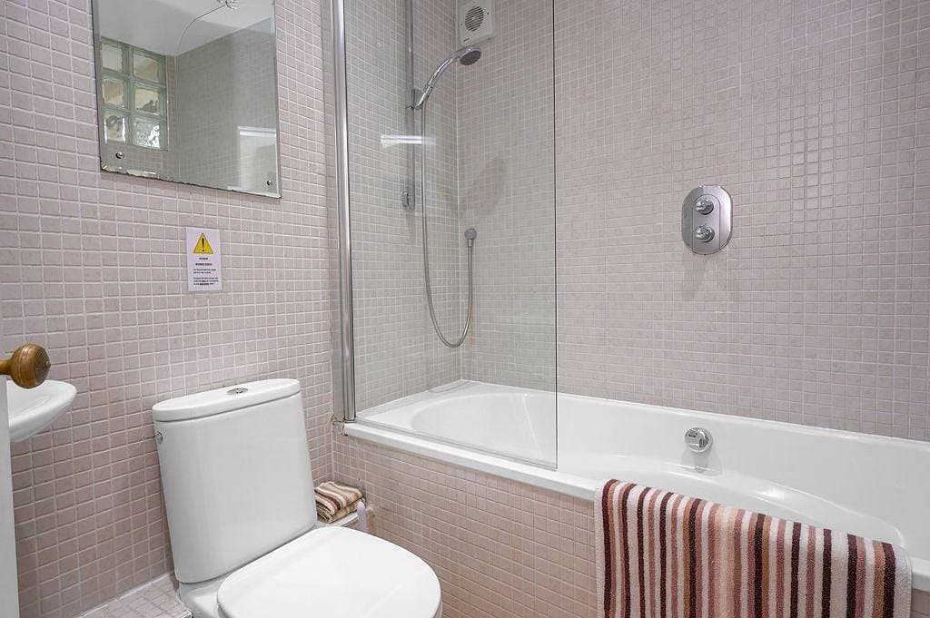 Foto 12 von 19: GuestReady - Charming 2bed in Edinburgh Old Town