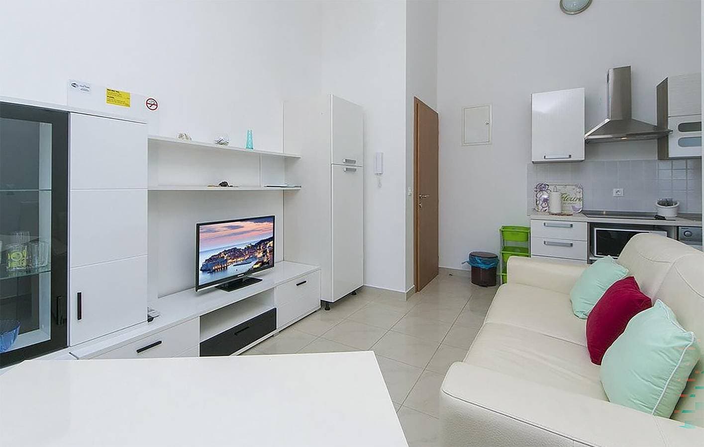Foto 3 von 21: Urlaub am Meer: Modernes Apartment mit WLAN, Küche und Parkplatz