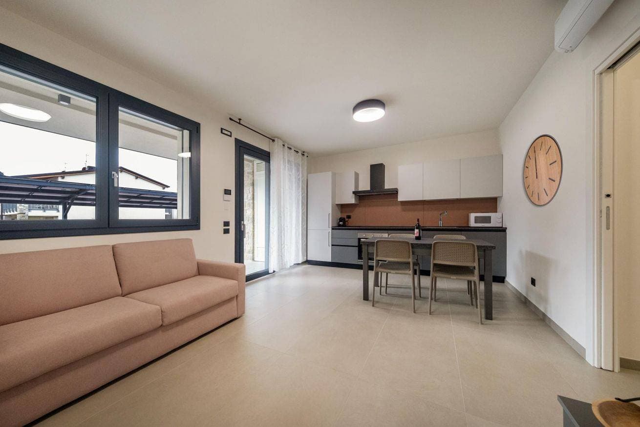 Foto 3 von 10: ApartmentsGarda - I Fiori d'Ulivo - C - Margherita