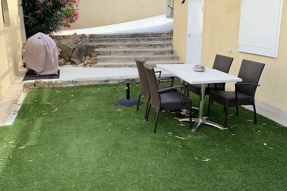 Foto 12 von 12: A 5 Minutes des Plages Appartement Avec Jardin Privatif