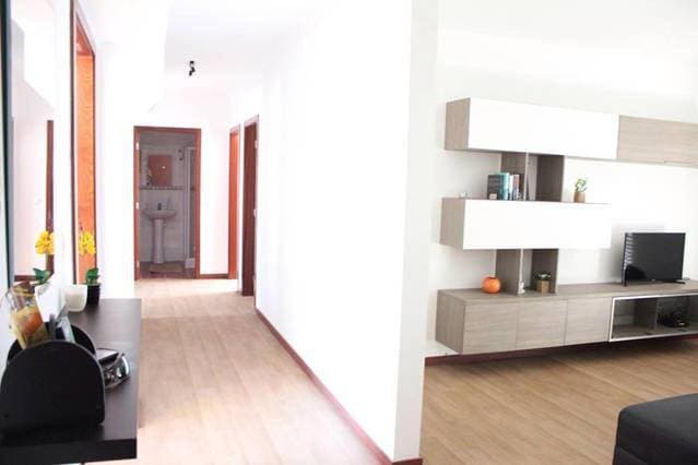 Foto 6 von 41: Three-Bedroom Apartment