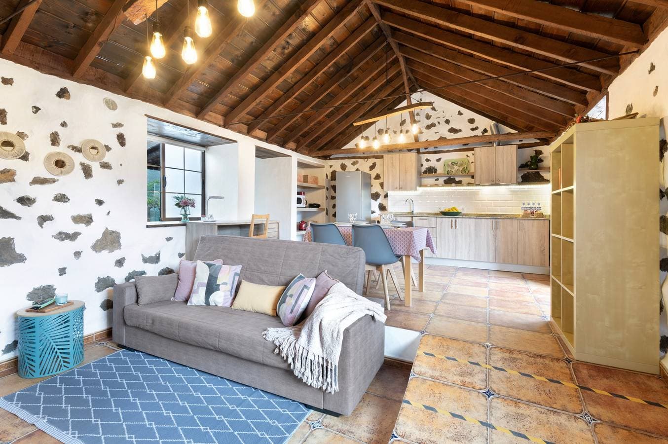 Foto 7 von 25: Ferienhaus 'Estudio Bibi' mit Bergblick und privater Terrasse