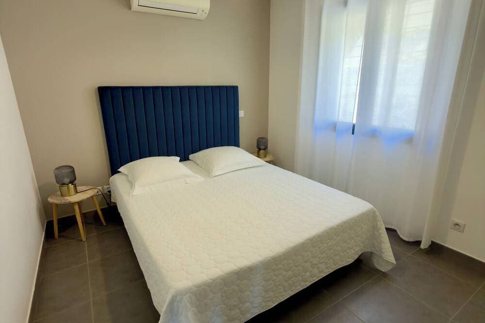 Foto 3 von 30: Komfortable Villa mit beheiztem Pool und Spa zwischen Meer und Bergen