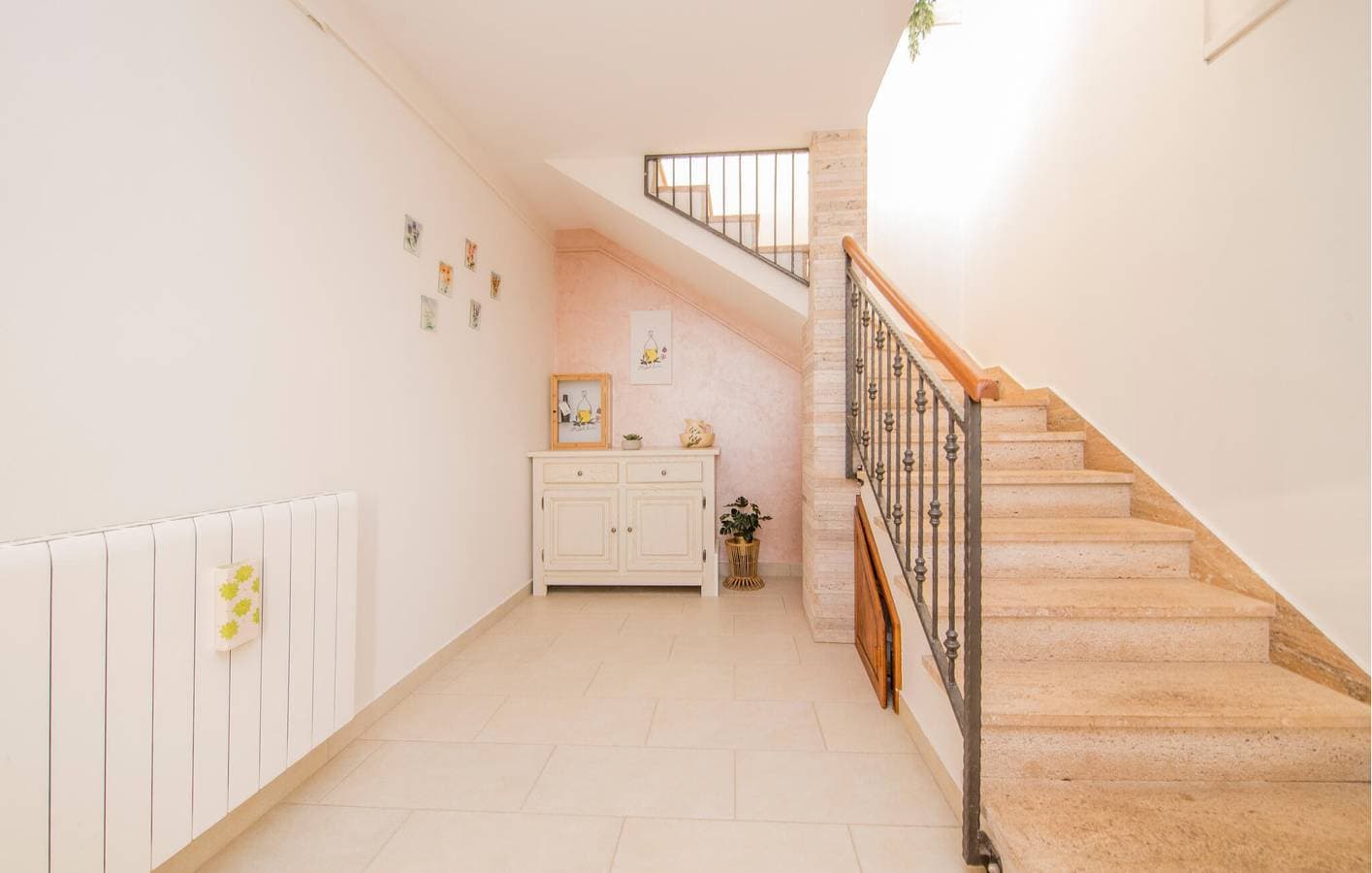 Foto 6 von 30: Urlaub am Meer: Gemütliche Ferienwohnung mit Pool, Terrasse und Parkplatz