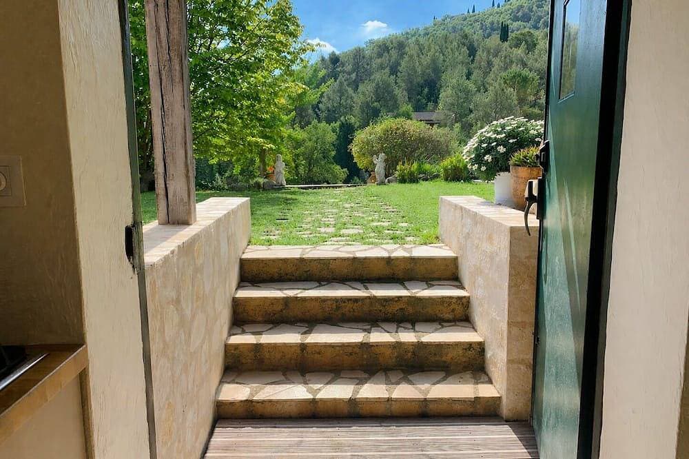 Foto 10 von 11: Charming Private Cottage with Garden & Parking in Bar-sur-Loup