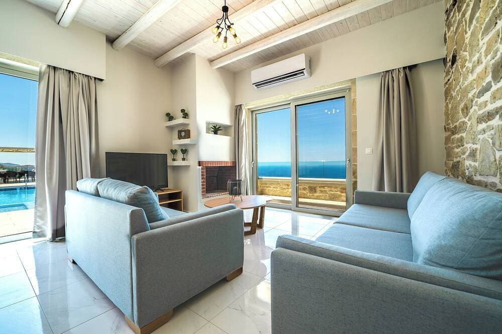 Foto 6 von 30: Luxury Villa Ariti Nafsika Xenia Falasarna Sea view sunset, Pool,Peaceful,Modern