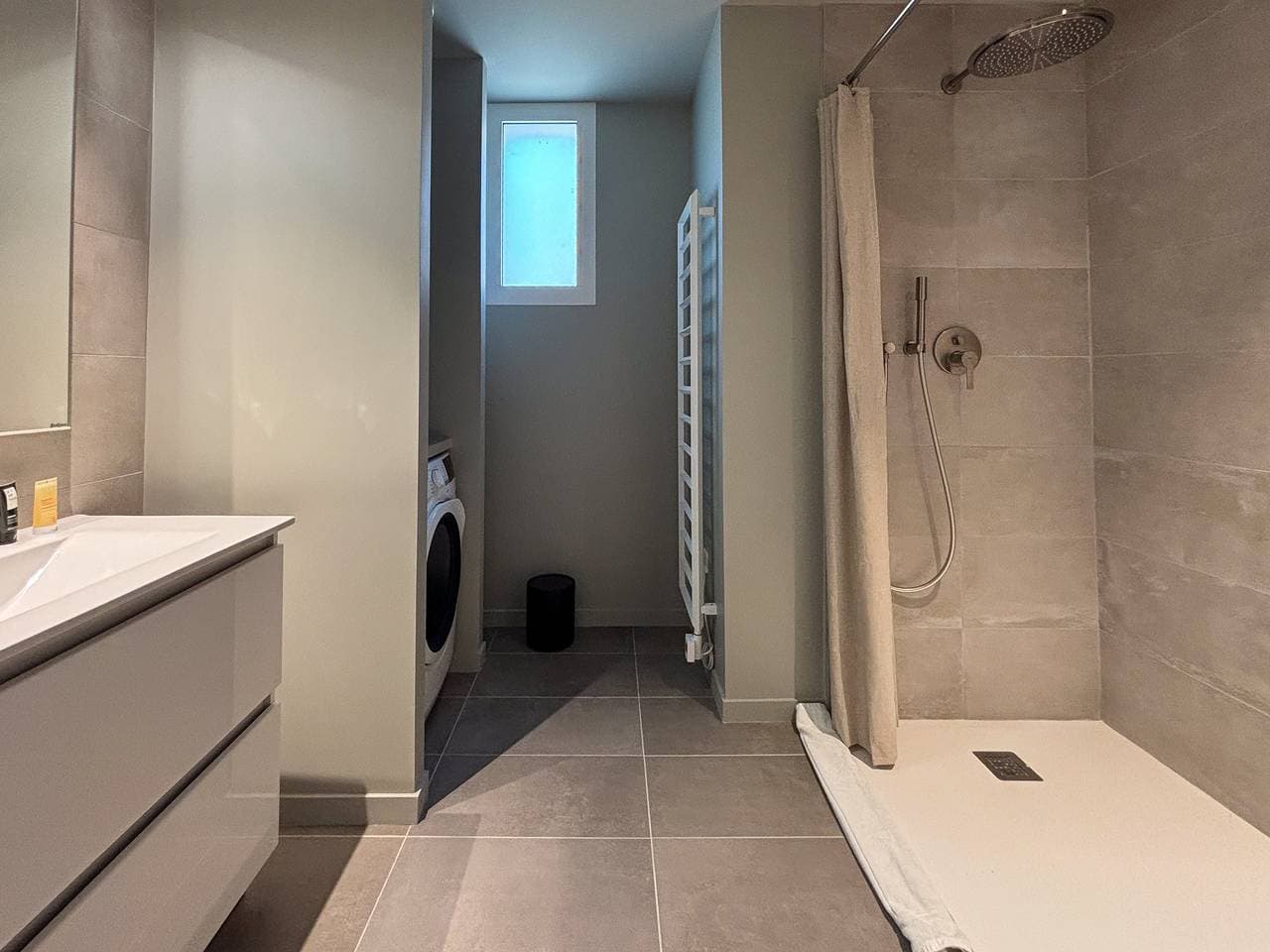 Foto 9 von 39: La Roche Mignonne T3 · T3 Beach access and indoor