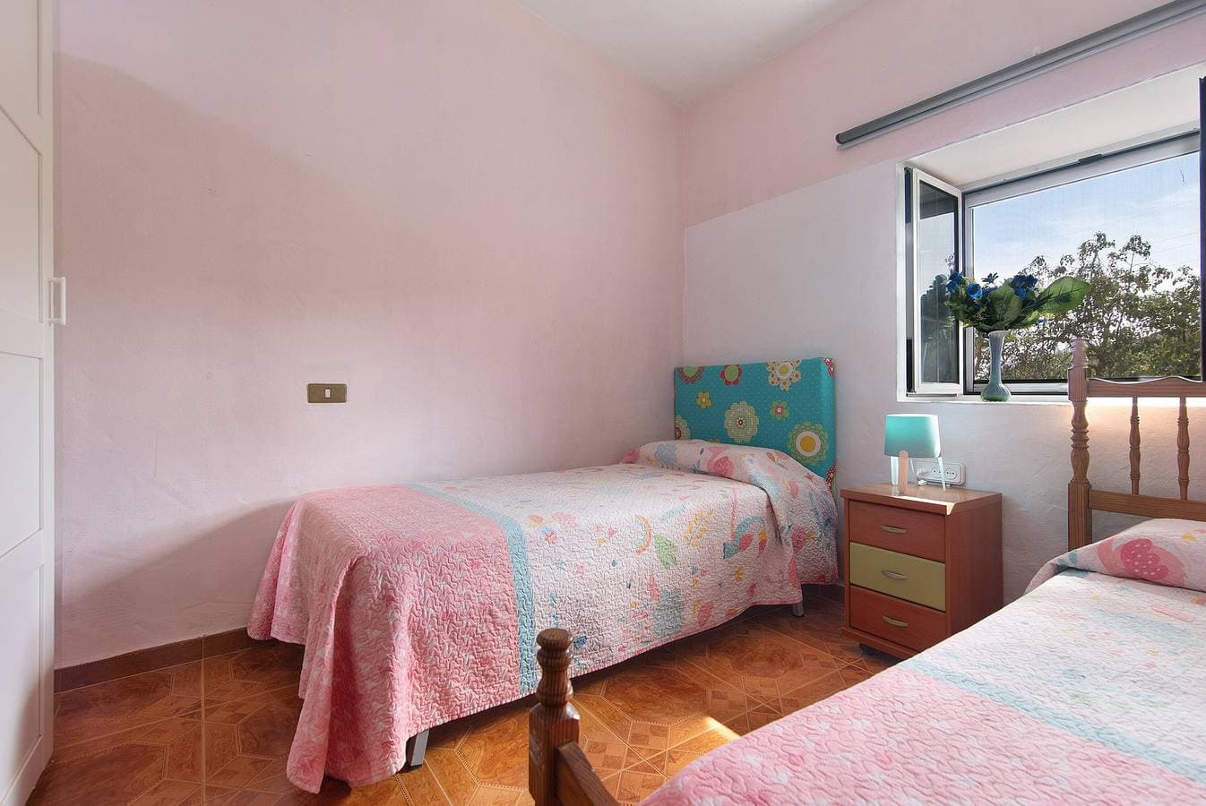 Foto 13 von 21: „Vivienda V Torres 1“ mit Bergblick, privater Terrasse und WLAN