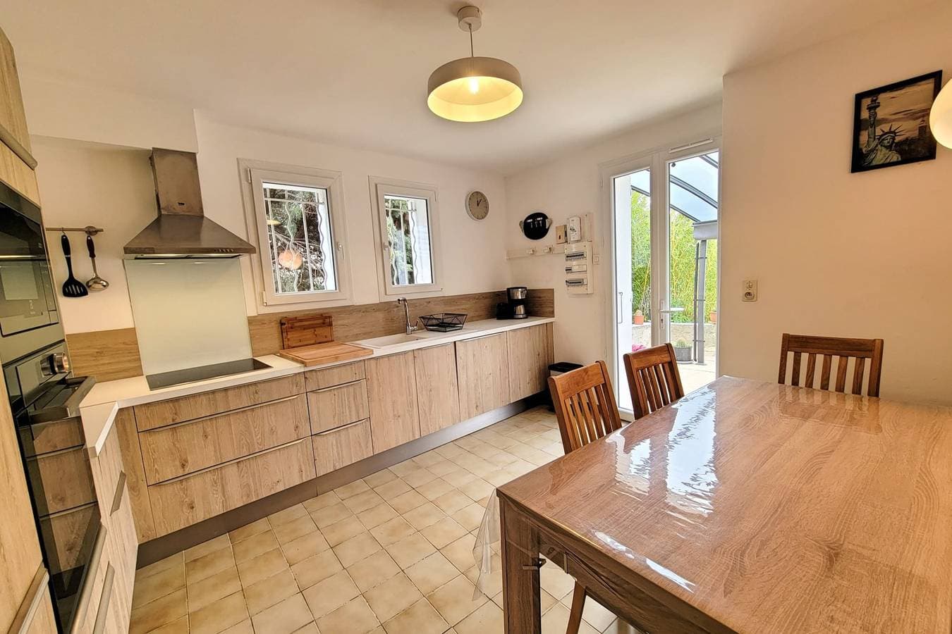Foto 6 von 32: Ferienhaus für 8 Personen mit Terrasse