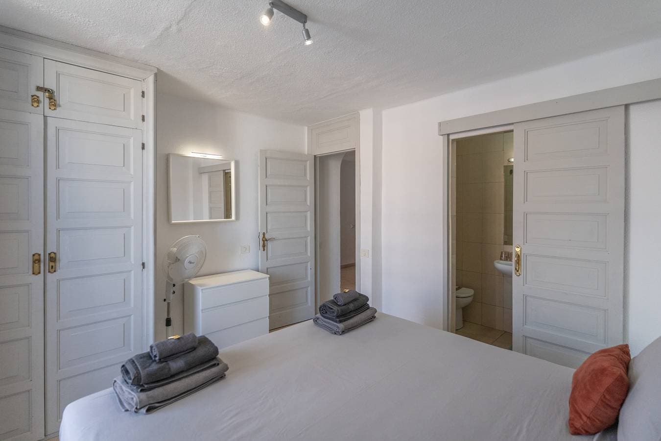 Foto 10 von 20: Ferienwohnung für 4 Personen mit Balkon